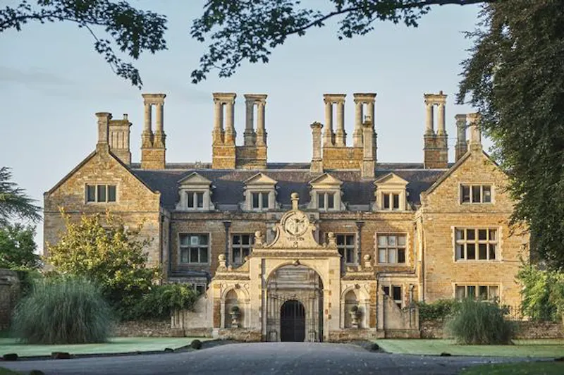 Grand Elizabethan manor, H118 (photo 1)