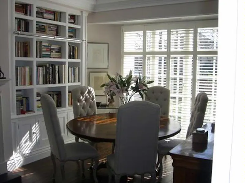 Pretty white Altrincham house, A1271 (photo 14)