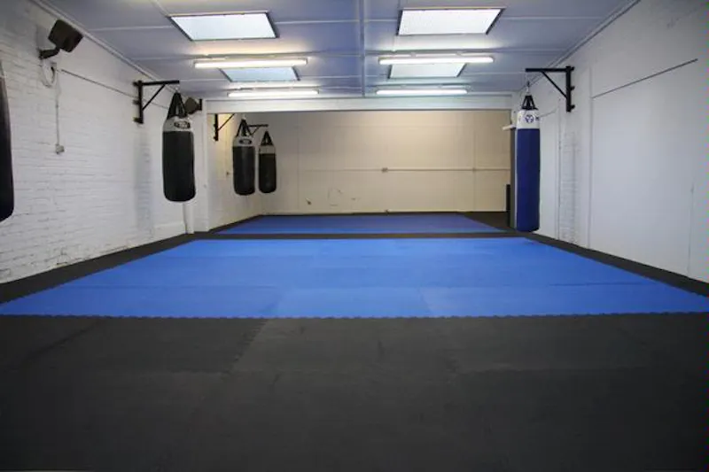 Gym & fitness studio in Barnet, Q55 (photo 2)
