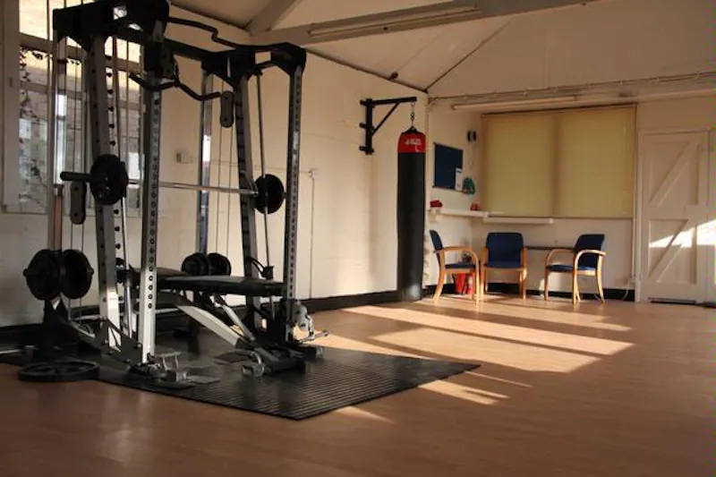 Gym at Gym & fitness studio in Barnet, Q55 (photo 5)