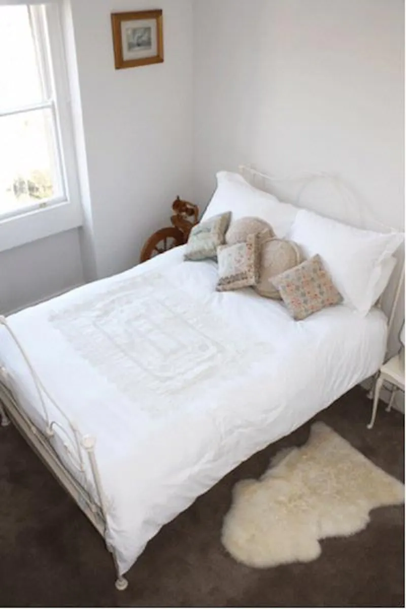 Contemporary Bath home, A1272 (photo 8)