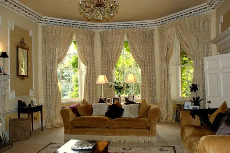 Drawing room at Traditional Georgian house , A1273 (photo 7)