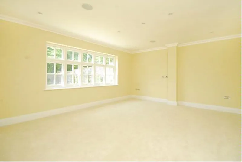 Film location D2079 in Middlesex (photo 5)