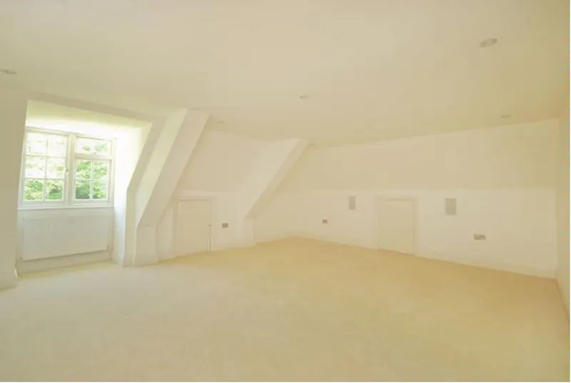 Film location D2079 in Middlesex (photo 9)