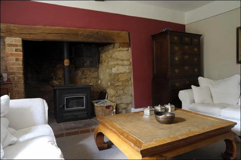 Living Room at Film location L629 in Lincolnshire (photo 3)