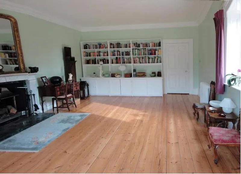 Film location H120 in Suffolk (photo 12)