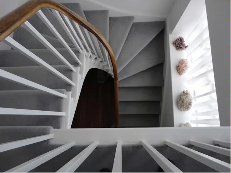 Staircase at Film location H120 in Suffolk (photo 16)