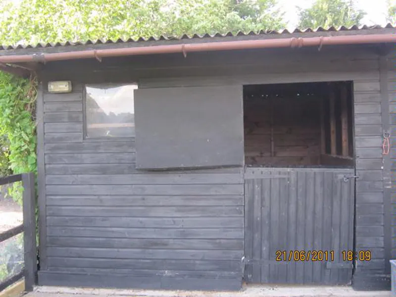 Stable / Outbuildings at Film location C818 in Essex (photo 21)