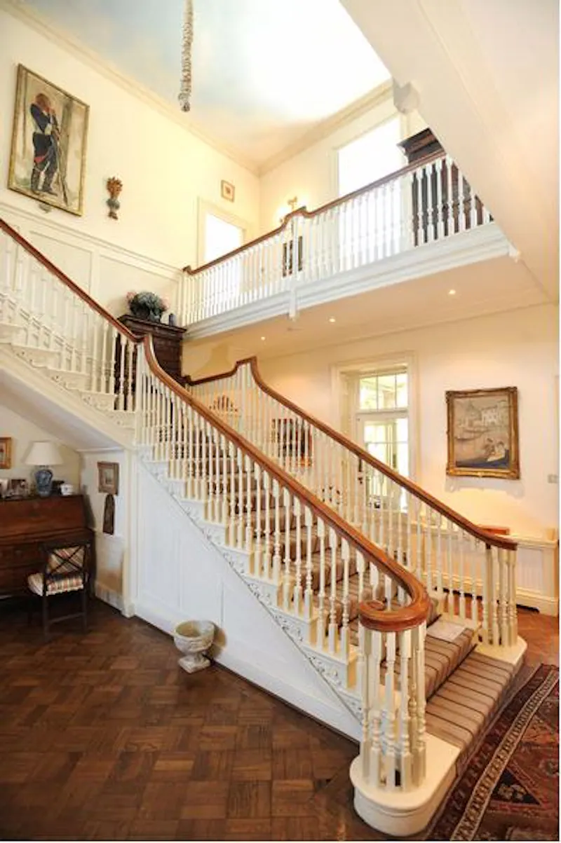 Georgian Epsom townhouse, A1276 (photo 2)