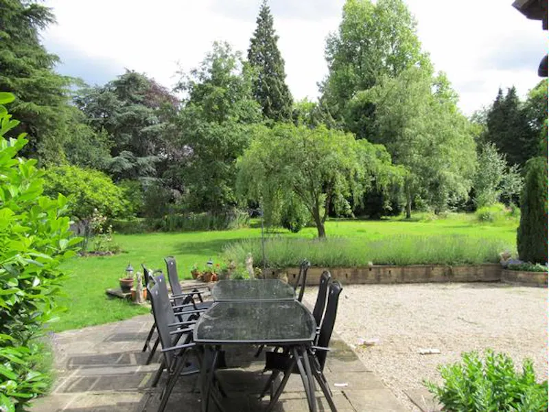 Terrace/Patio at Purley Modern country house, D2081 (photo 29)