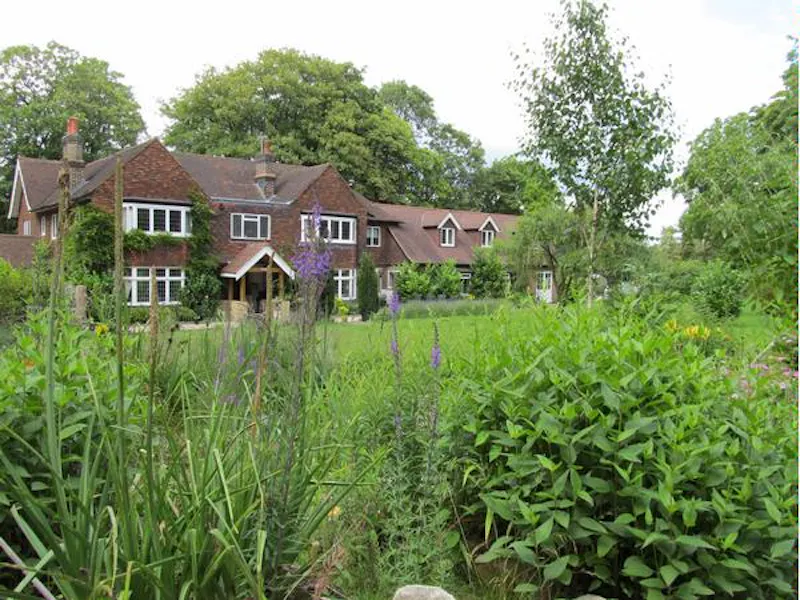 Garden at Purley Modern country house, D2081 (photo 31)