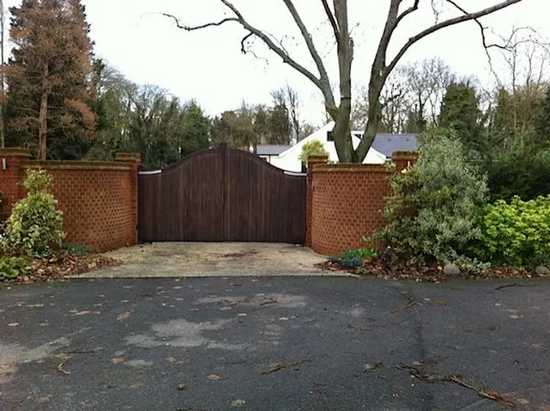 Film location D2083 in Berkshire (photo 45)