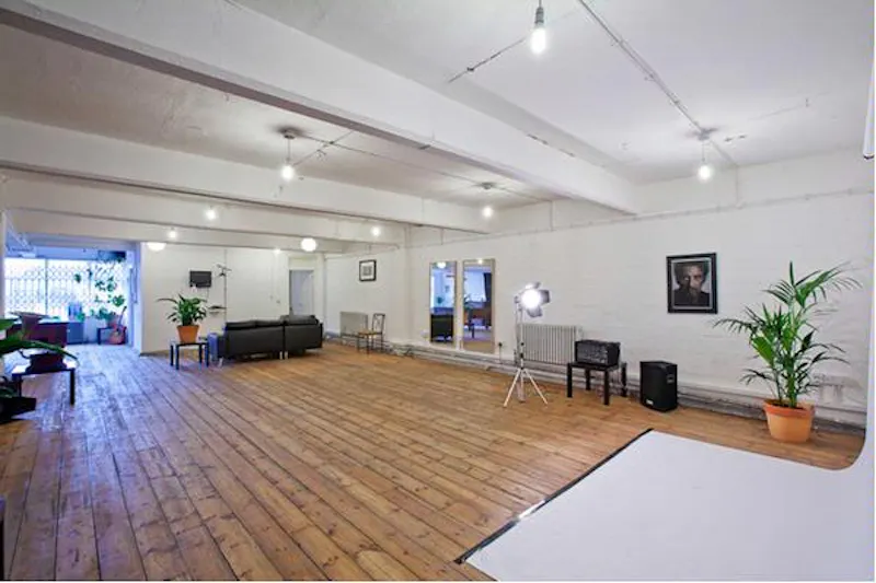 Open-plan Shadwell studio, N215 (photo 5)