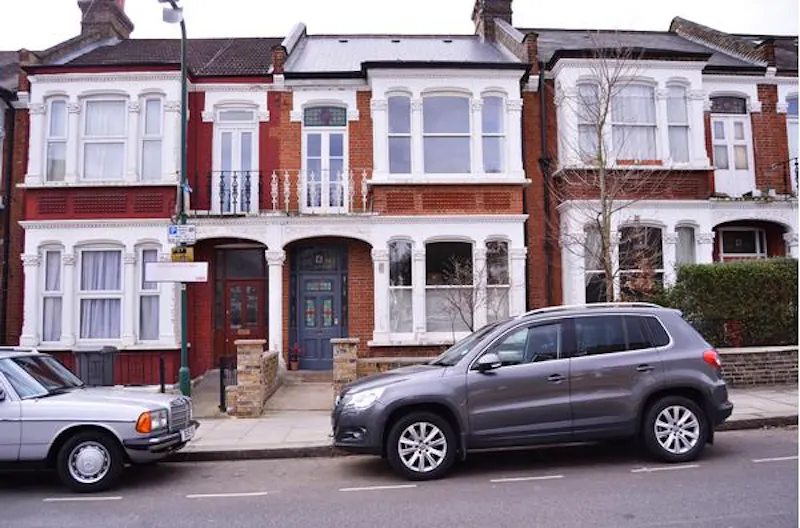 Stripped back Kensal terrace, B1565 (photo 1)
