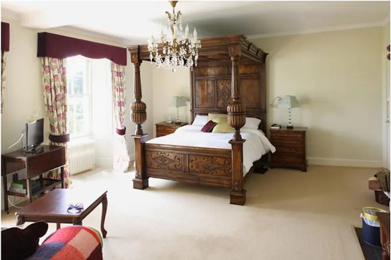 Bedroom at Film location L631 in Norfolk (photo 11)