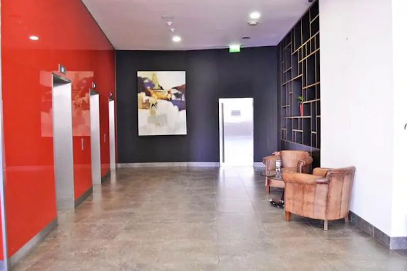 Lift at Blackfriars conference centre, R766 (photo 5)