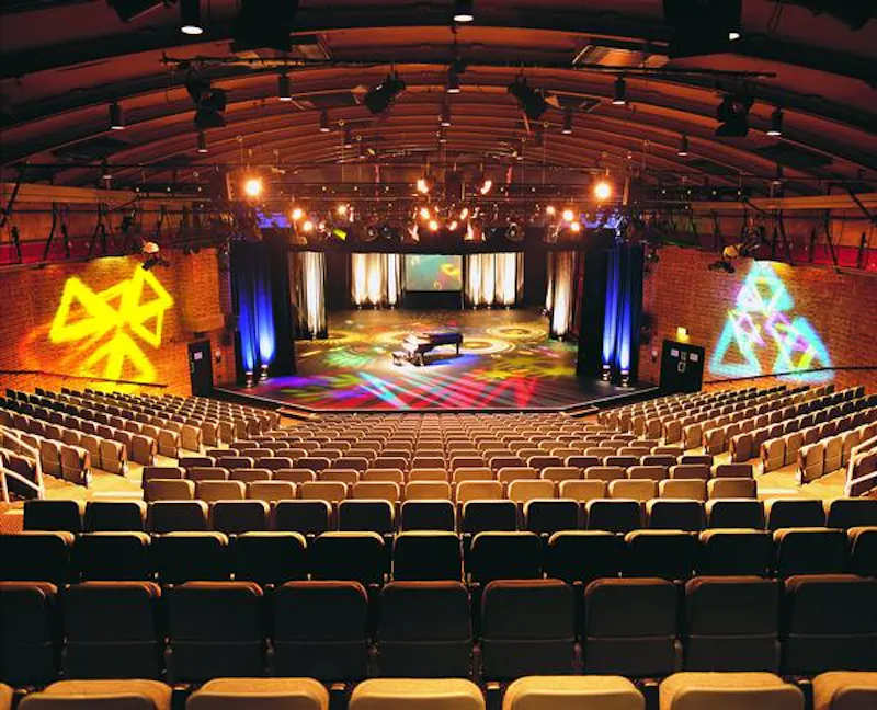 Blackfriars conference centre, R766 (photo 17)