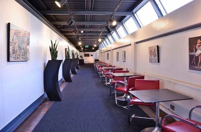 Corridor at Blackfriars conference centre, R766 (photo 20)