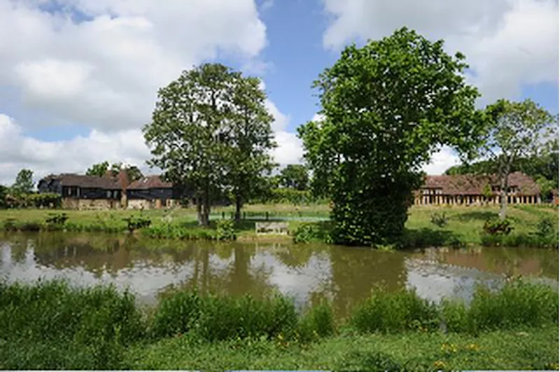 Lake at Film location L633 in East Sussex (photo 70)