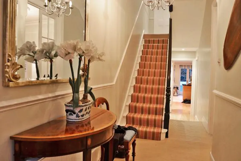 Staircase at Elegant Terrace in Battersea, B1617 (photo 14)