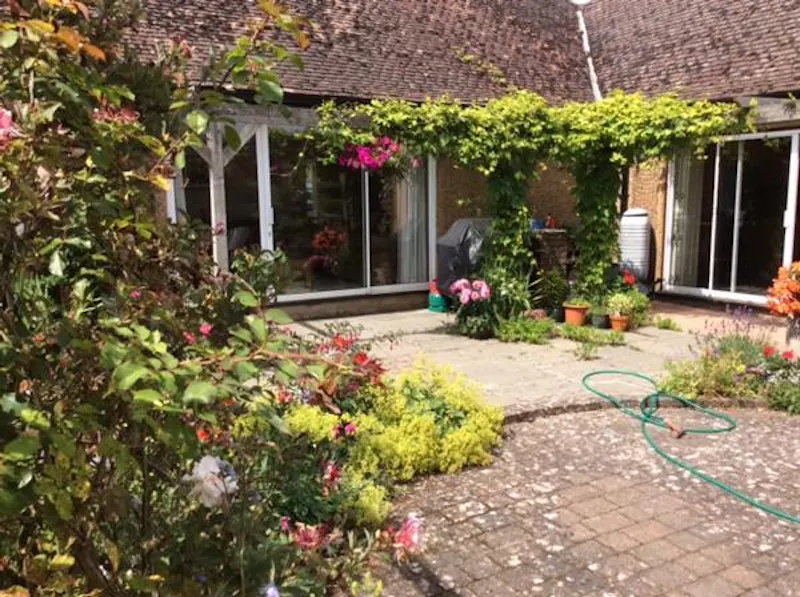 Rickmansworth country bungalow, B1572 (photo 19)