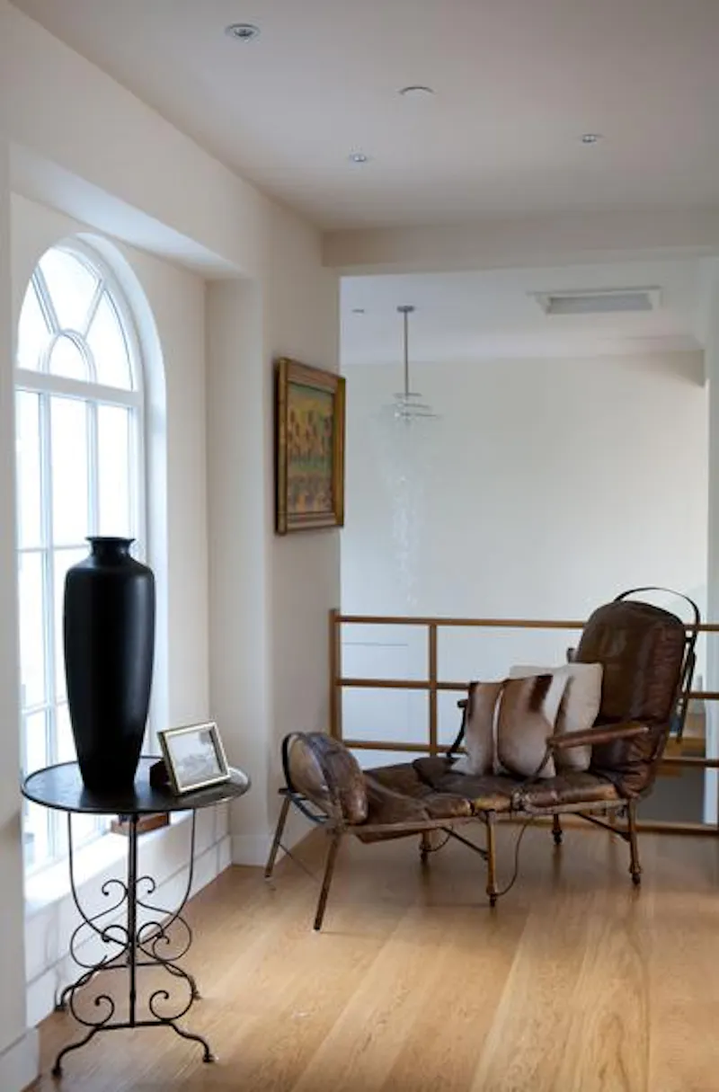 Modern Wimbledon house, D2087 (photo 16)