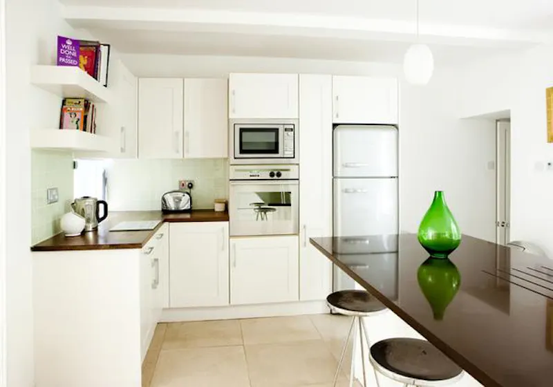 Kitchen at Bright airy Dalston house, B1574 (photo 5)