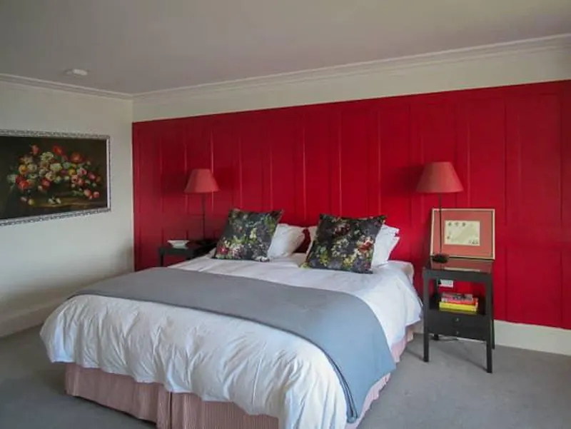 Bedroom at Film location D2090 in Cornwall (photo 12)