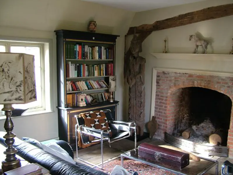 Moated Stowmarket country house, L634 (photo 3)