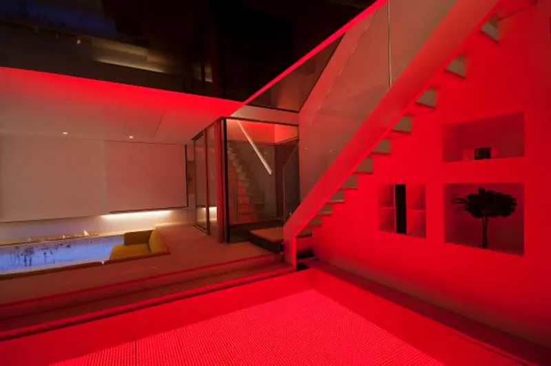 High-tech Kensington house, K352 (photo 39)