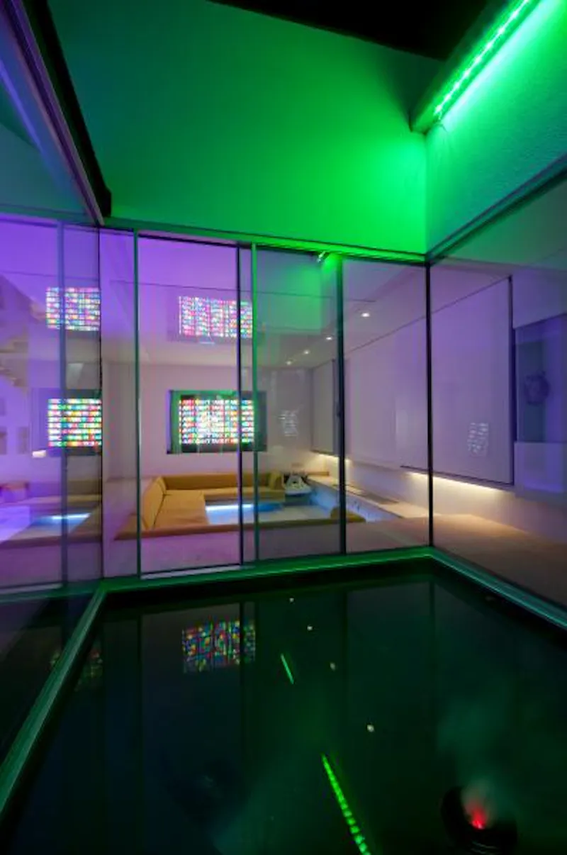 High-tech Kensington house, K352 (photo 42)