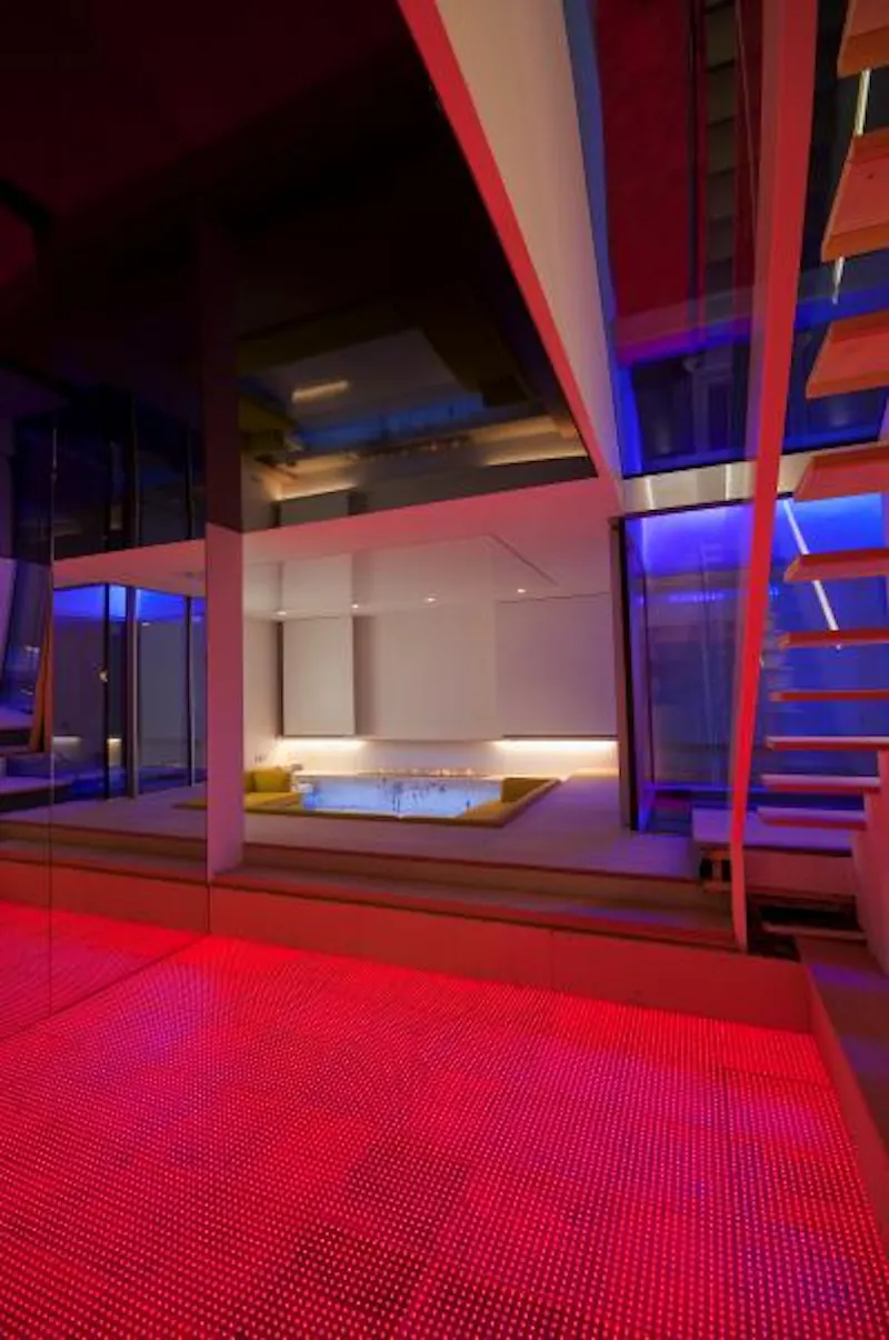 High-tech Kensington house, K352 (photo 46)