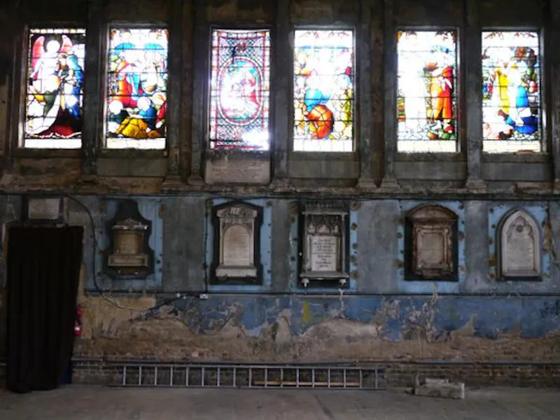 Derelict Peckham chapel, CH87 (photo 14)