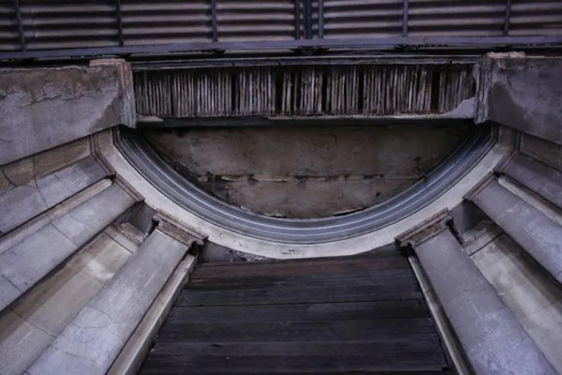 Derelict Peckham chapel, CH87 (photo 16)