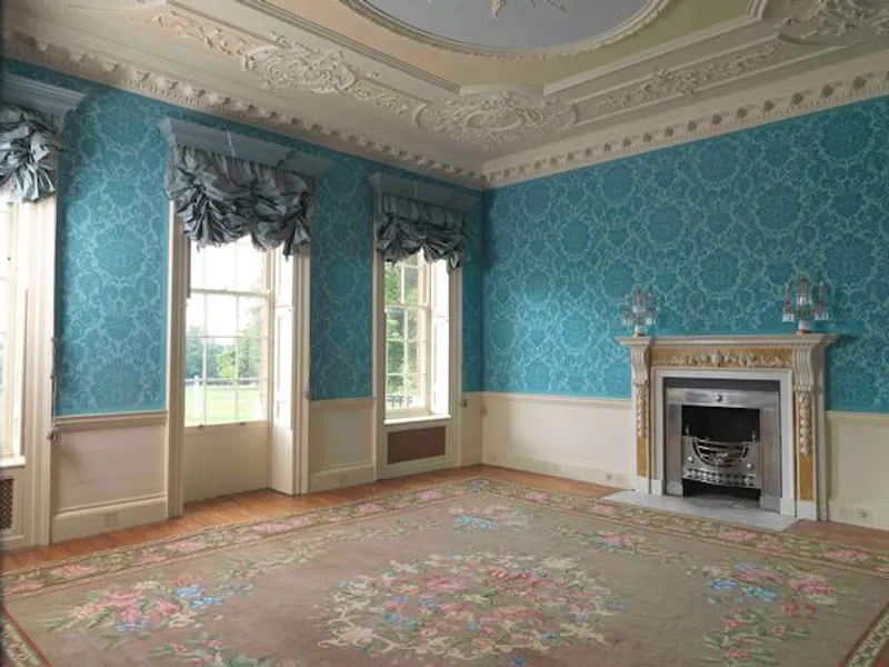 Fireplace at Country Alton house with pool, A1290 (photo 4)