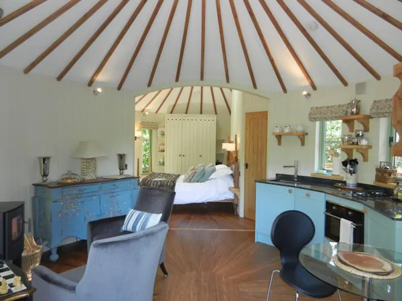 Bedroom at Palladian bed & breakfast in Harptree, A1291 (photo 5)