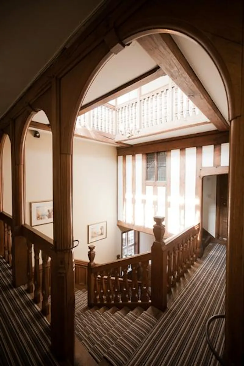 York Manor House, B1580 (photo 8)