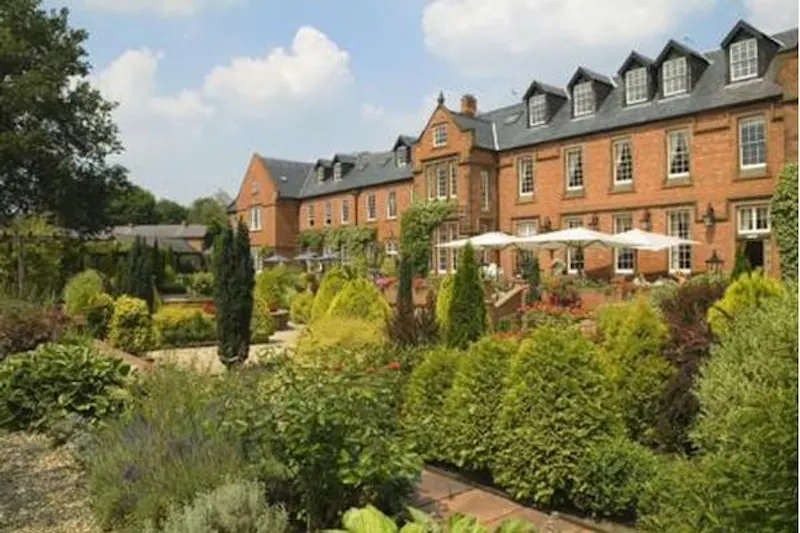 Film location E368 in Cheshire (photo 17)