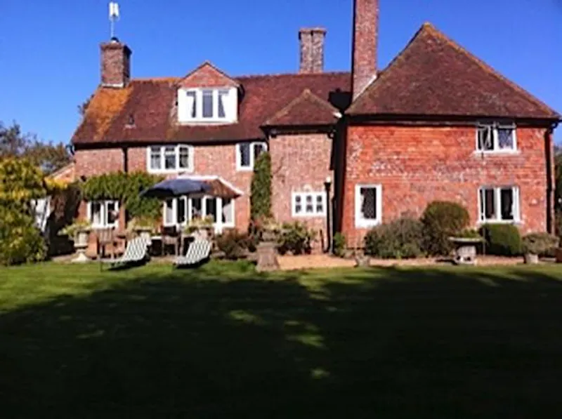 Classic farmhouse in East Sussex, C824 (photo 1)