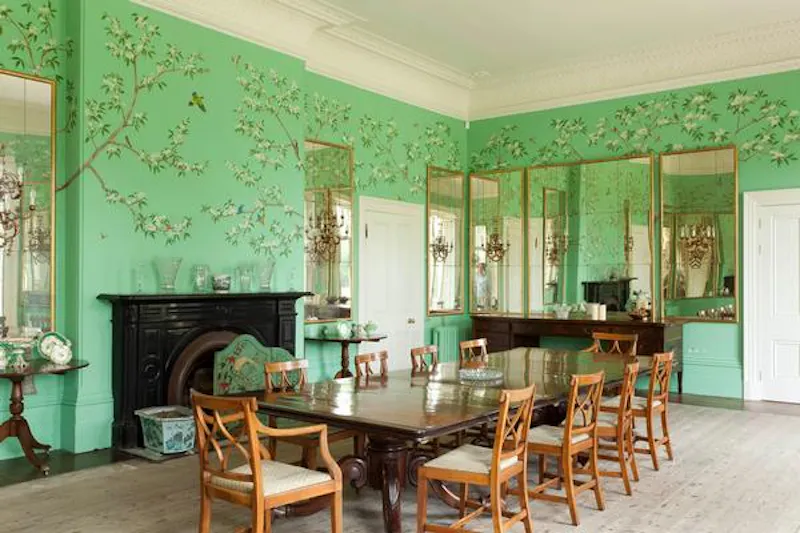 Dining room at Edenbridge Georgian mansion, A1293 (photo 20)