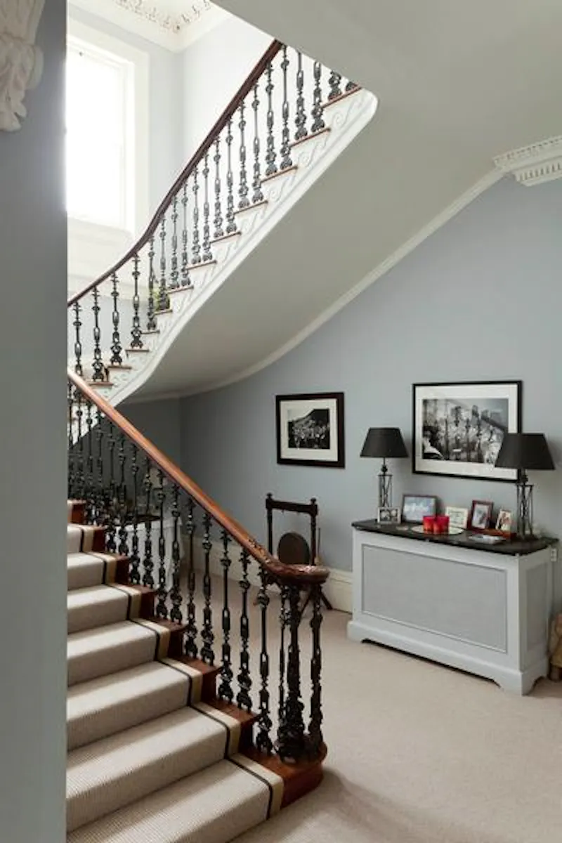 Staircase at Edenbridge Georgian mansion, A1293 (photo 35)