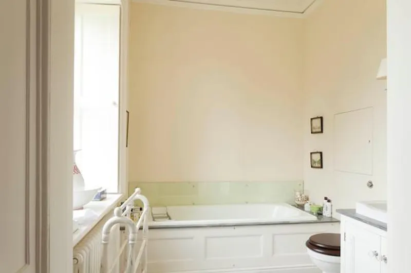 Edenbridge Georgian mansion, A1293 (photo 43)