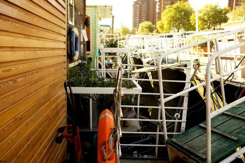 Film location HSE19 in London (photo 4)