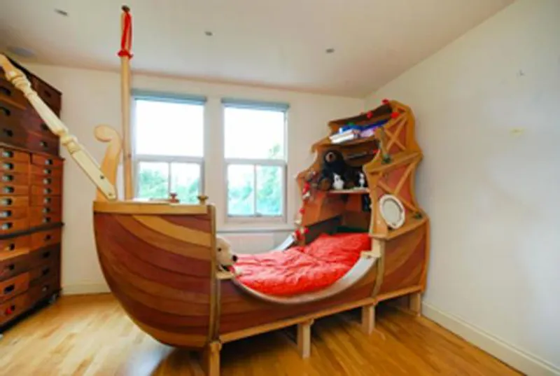 Bedroom - child's at Brondesbury family home, B1583 (photo 10)