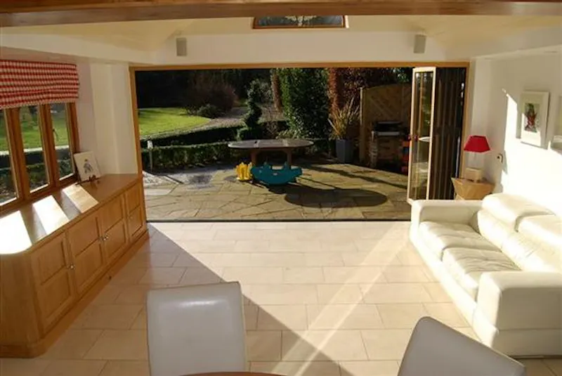 Film location D2102 in Buckinghamshire (photo 13)