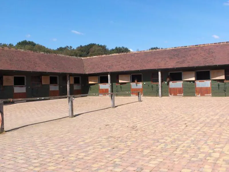 Stable / Outbuildings at Film location L636 in East Sussex (photo 9)
