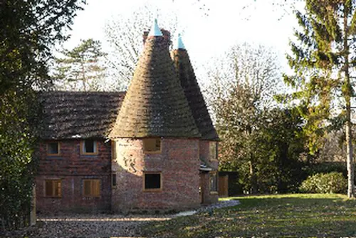 Converted Cranbrook oast house, Q62