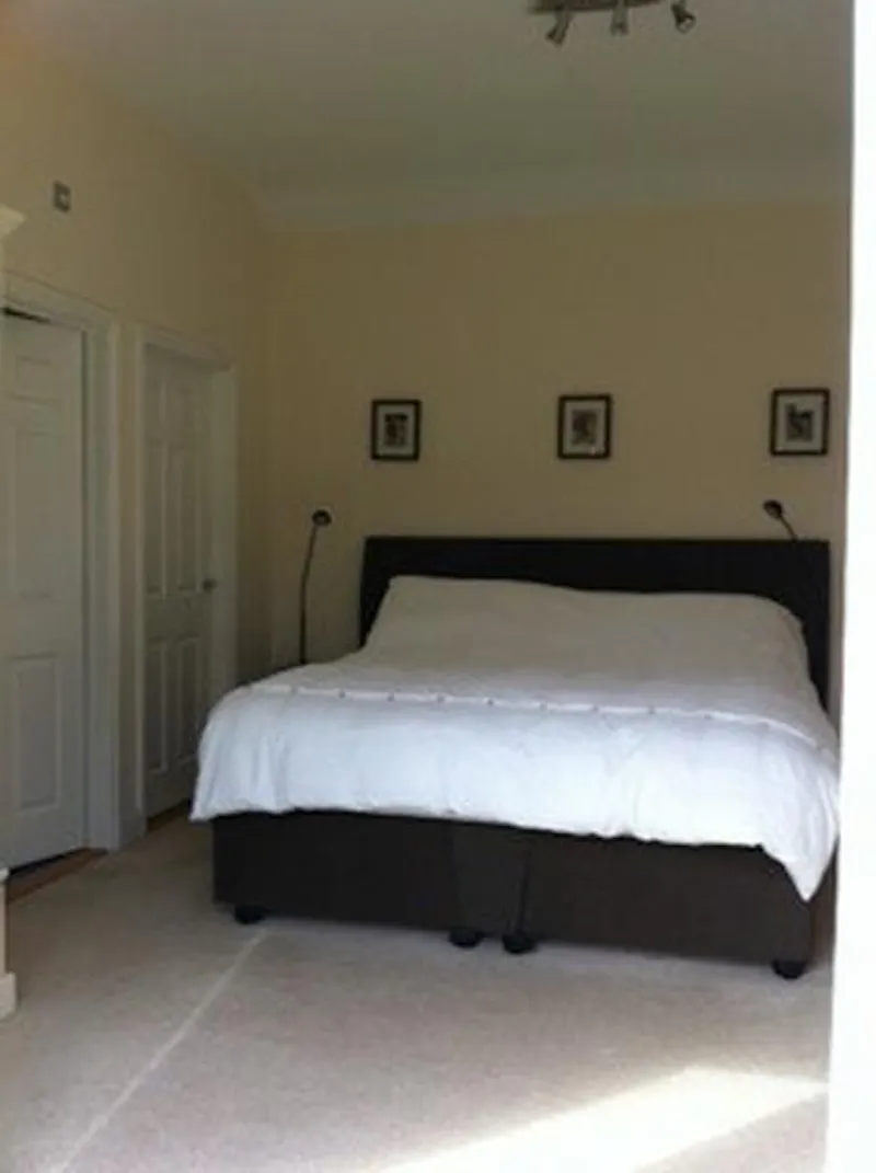 Bedroom at Film location C825 in West Sussex (photo 12)