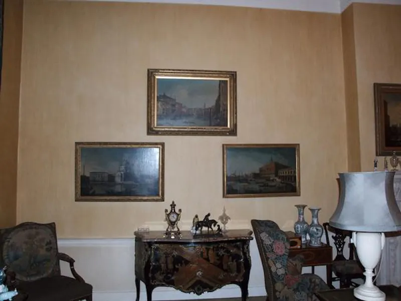 Chateau style house near Luton, A1296 (photo 11)