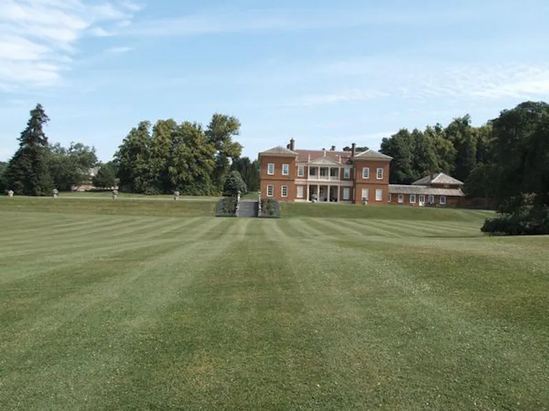 Chateau style house near Luton, A1296 (photo 35)
